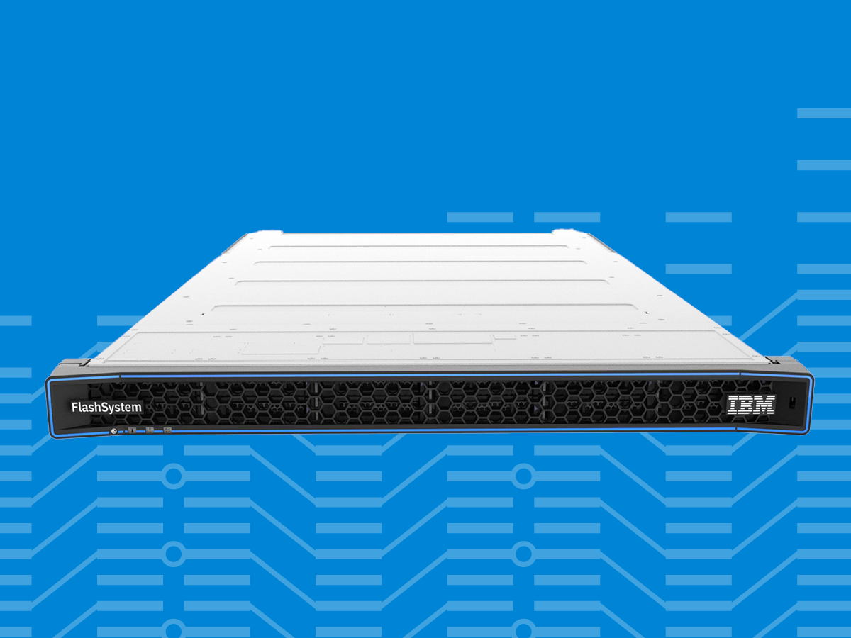 IBM Flashsystem 5300 (1) IBM Flashsystem 5300