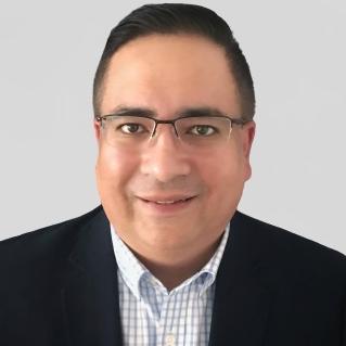 Leon Balarin headshot